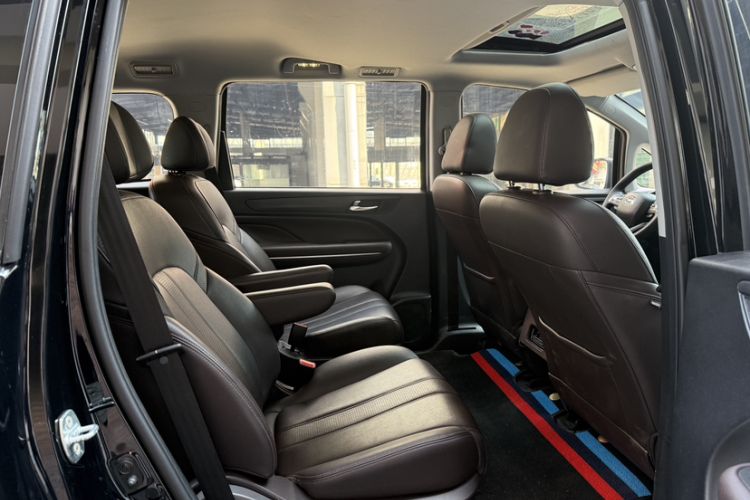 Used GAC Trumpchi M6 2019 270T Automatic Luxury Edition (6-seater) - China V Standard Interior 12