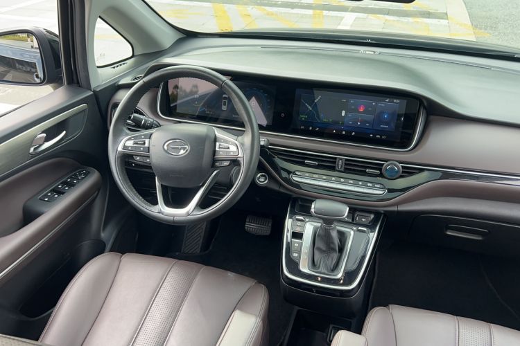 Used GAC Trumpchi M6 2019 270T Automatic Prestige Edition (6-seater) - China V Standard Interior 2