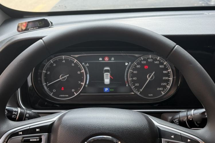 Used GAC Trumpchi M6 2019 270T Automatic Luxury Edition (6-seater) - China V Standard Interior 3