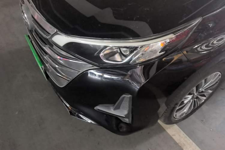 Used GAC Trumpchi M6 2019 270T Automatic Luxury Edition (7-seater) China V Standard Left Front Headlight