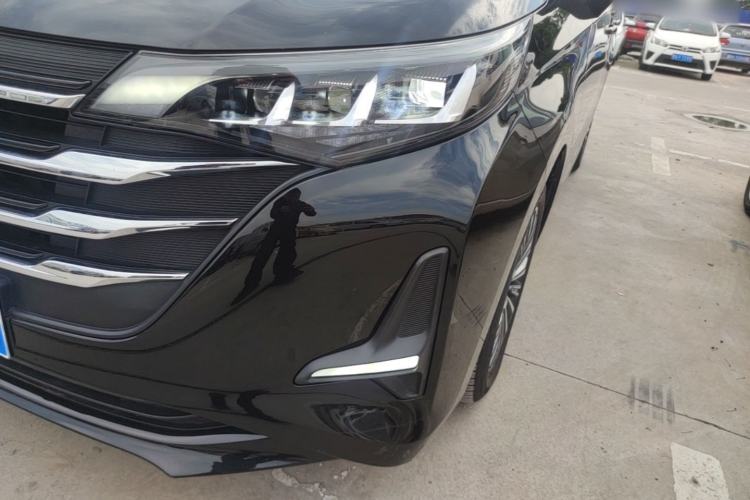 Used GAC Trumpchi M6 2019 270T Automatic Prestige Edition (7-seater) China V Standard Left Front Headlight