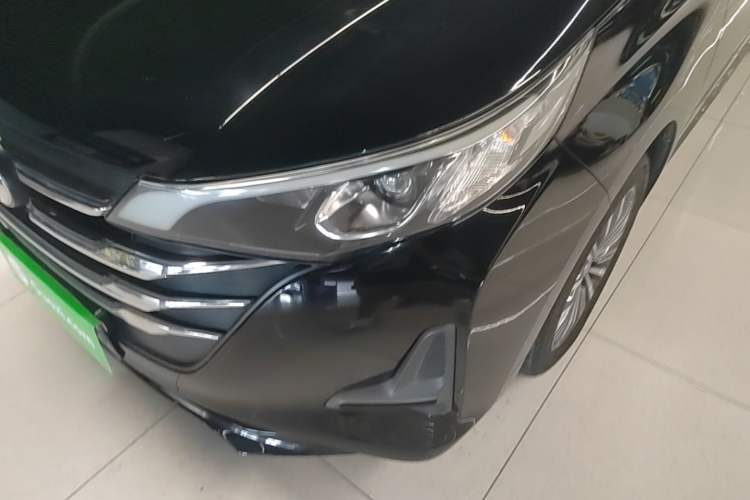 Used GAC Trumpchi M6 2019 270T DCT Luxury Edition (7-seater) China VI Left Front Headlight