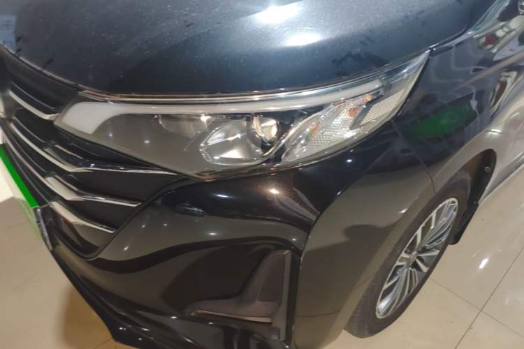 Used GAC Trumpchi M6 2019 270T Automatic Luxury Edition (7-seater) China V Standard Left Front Headlight