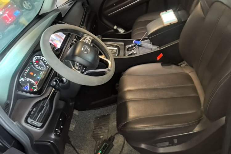 Used GAC Trumpchi M6 2019 270T Automatic Luxury Edition (7-seater) China V Standard Left Front Seat