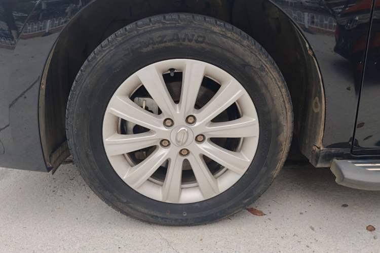 Used GAC Trumpchi M6 2019 270T Automatic Luxury Edition (7-seater) China V Standard Left Front Wheel Hub