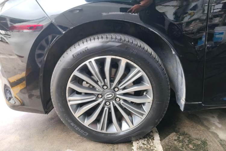 Used GAC Trumpchi M6 2019 270T Automatic Luxury Edition (7-seater) China V Standard Left Front Wheel Hub