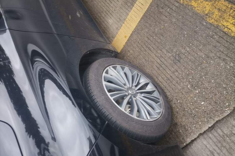 Used GAC Trumpchi M6 2019 270T DCT Luxury Edition (7-seater) China VI Left Front Wheel Hub