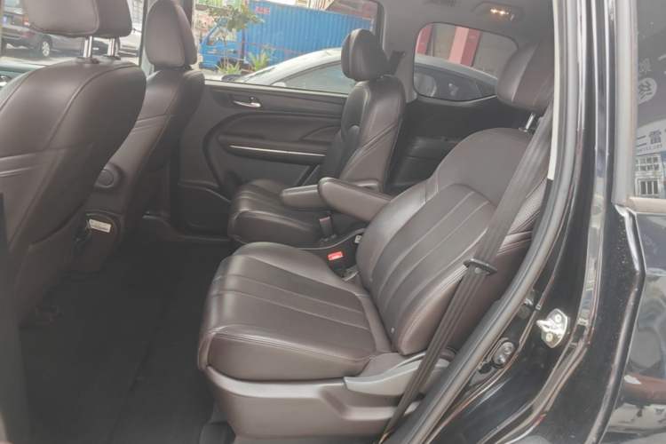 Used GAC Trumpchi M6 2019 270T DCT Luxury Edition (7-seater) China VI Left Rear Seat