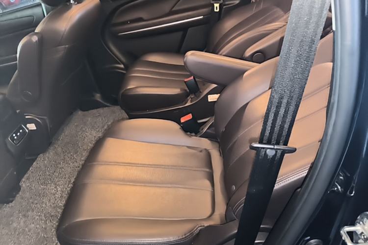 Used GAC Trumpchi M6 2019 270T Automatic Luxury Edition (7-seater) China V Standard Left Rear Seat