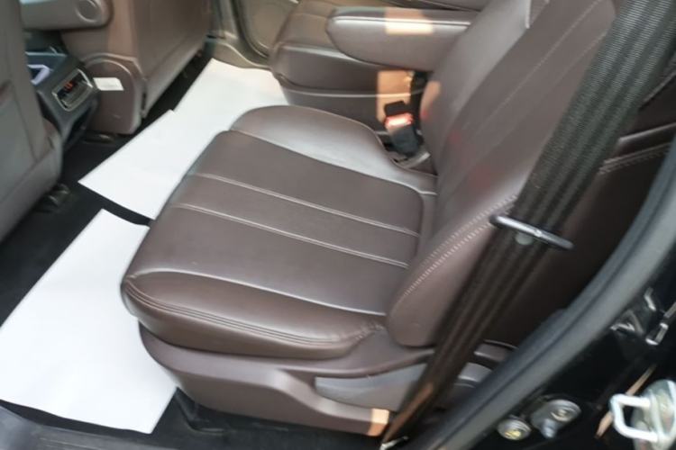 Used GAC Trumpchi M6 2019 270T DCT Luxury Edition (7-seater) China VI Left Rear Seat
