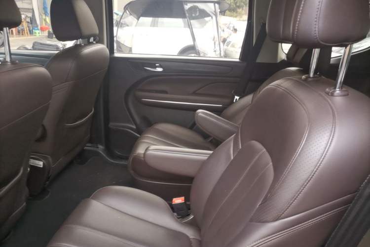 Used GAC Trumpchi M6 2019 270T DCT Luxury Edition (7-seater) China VI Left Rear Seat
