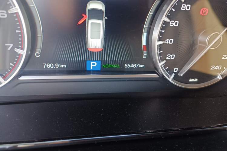 Used GAC Trumpchi M6 2019 270T DCT Luxury Edition (7-seater) China VI Odometer Close Up