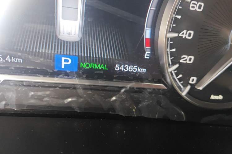 Used GAC Trumpchi M6 2019 270T DCT Luxury Edition (7-seater) China VI Odometer Close Up