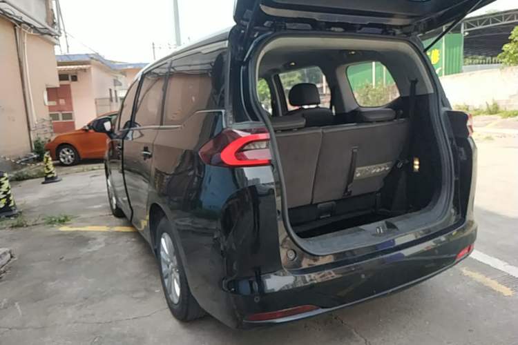 Used GAC Trumpchi M6 2019 270T DCT Luxury Edition (6-seater) China VI Rear Left 45 Deg