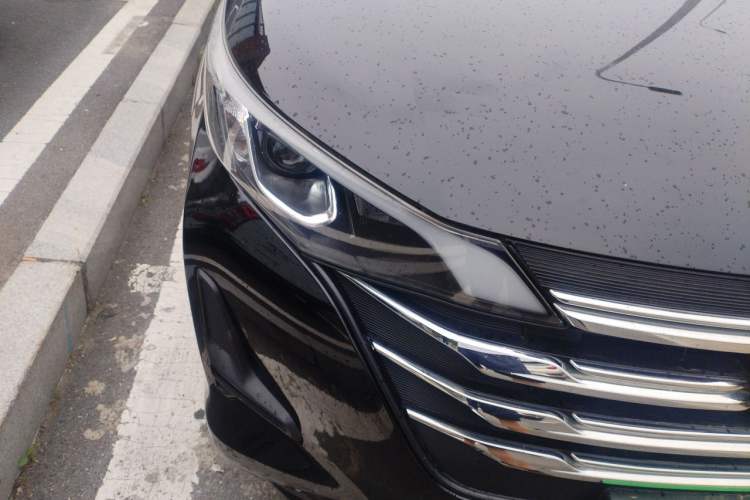 Used GAC Trumpchi M6 2019 270T DCT Luxury Edition (7-seater) China VI Right Front Headlight