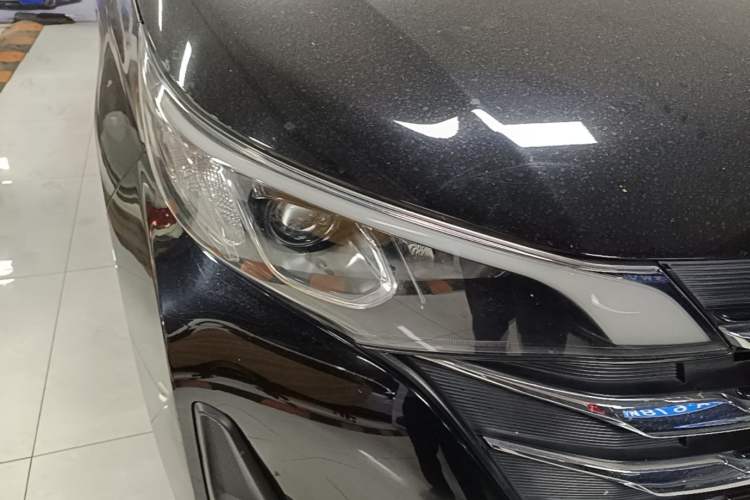 Used GAC Trumpchi M6 2019 270T DCT Prestige Edition (7-seater) China VI Right Front Headlight