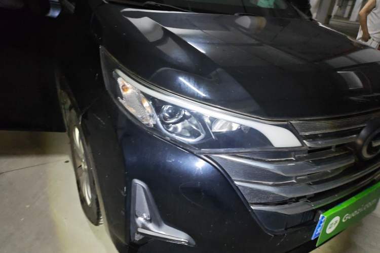 Used GAC Trumpchi M6 2019 270T DCT Luxury Edition (7-seater) China VI Right Front Headlight