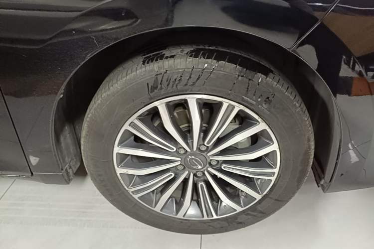 Used GAC Trumpchi M6 2019 270T DCT Prestige Edition (7-seater) China VI Right Front Wheel Hub