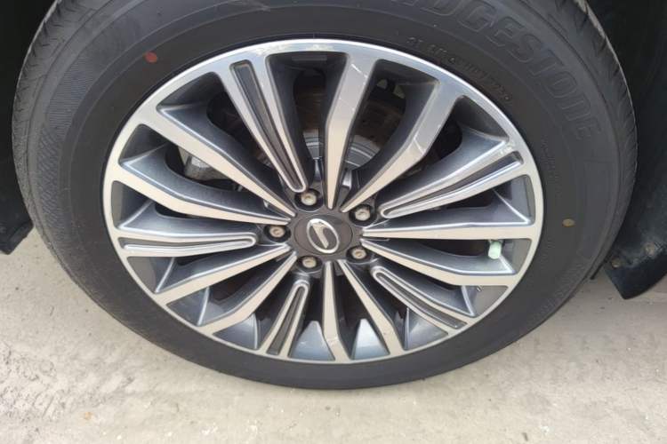 Used GAC Trumpchi M6 2019 270T Automatic Prestige Edition (7-seater) China V Standard Right Rear Wheel Hub