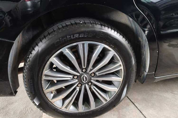 Used GAC Trumpchi M6 2019 270T Automatic Luxury Edition (7-seater) China V Standard Right Rear Wheel Hub