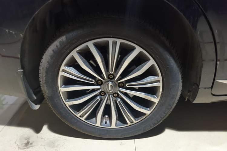 Used GAC Trumpchi M6 2019 270T Automatic Luxury Edition (7-seater) China V Standard Right Rear Wheel Hub