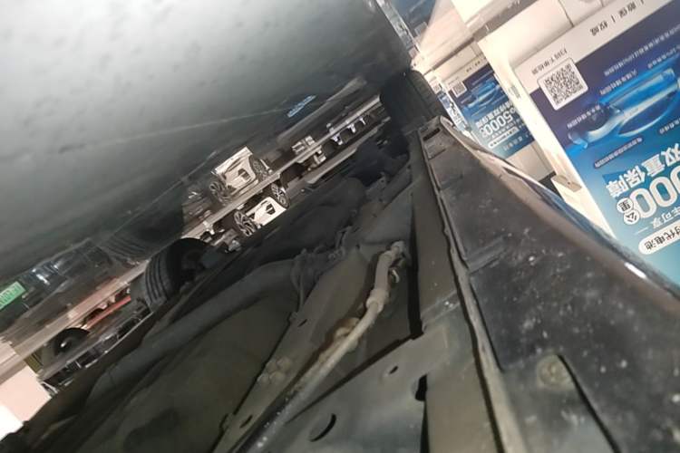 Used GAC Trumpchi M6 2019 270T DCT Luxury Edition (7-seater) China VI Right Side Sill
