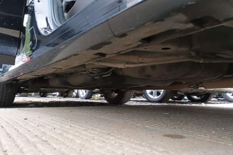 Used GAC Trumpchi M6 2019 270T DCT Luxury Edition (7-seater) China VI Right Side Sill