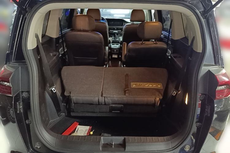 Used GAC Trumpchi M6 2019 270T DCT Prestige Edition (7-seater) China VI Trunk