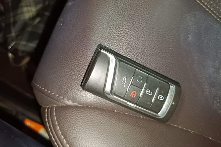 Used GAC Trumpchi M6 2019 270T DCT Prestige Edition (7-seater) China VI Vehicle Key