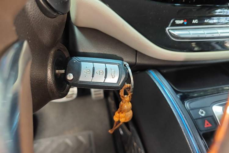 Used GAC Trumpchi M6 2019 270T Automatic Elite Edition (7-seater) China V Standard Vehicle Key