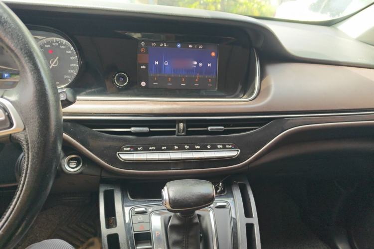 Used GAC Trumpchi M6 2019 270T DCT Luxury Edition (7-seater) China VI Audio And AC Panel