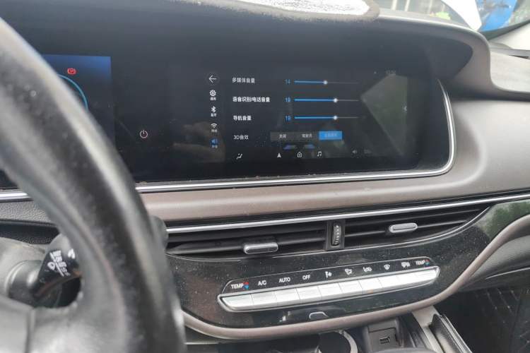 Used GAC Trumpchi M6 2019 270T DCT Prestige Edition (6-Seater) China VI Audio And AC Panel