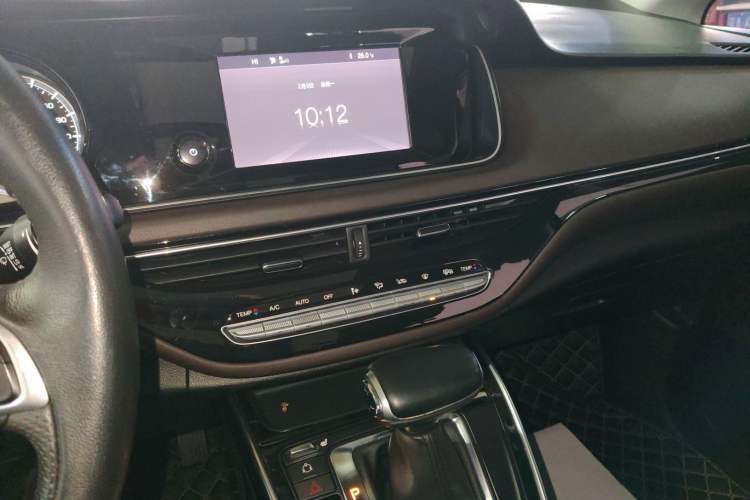 Used GAC Trumpchi M6 2019 270T DCT Luxury Edition (6-seater) China VI Audio And AC Panel