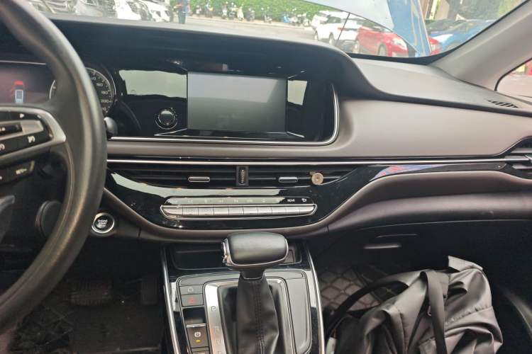 Used GAC Trumpchi M6 2019 270T DCT Luxury Edition (7-seater) China VI Audio And AC Panel