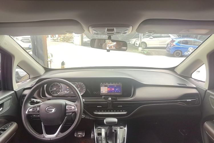 Used GAC Trumpchi M6 2019 270T DCT Luxury Edition (6-seater) China VI Center Console