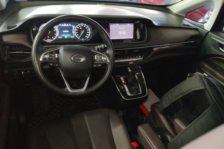 Used GAC Trumpchi M6 2019 270T DCT Luxury Edition (6-seater) China VI Center Console