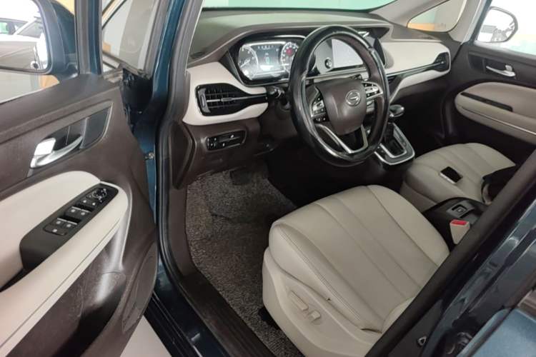 Used GAC Trumpchi M6 2019 270T Automatic Luxury Edition (7-seater) China V Standard Driver Seat