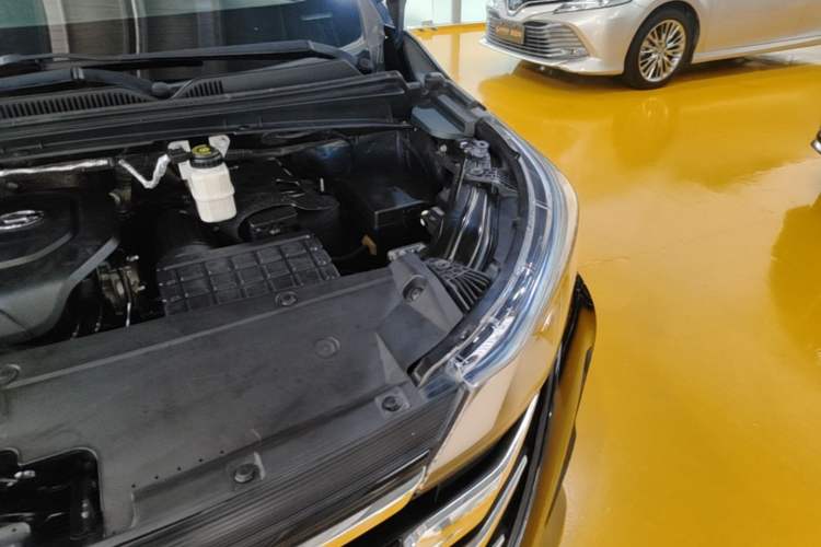Used GAC Trumpchi M6 2019 270T DCT Luxury Edition (6-seater) China VI Engine Bay Left
