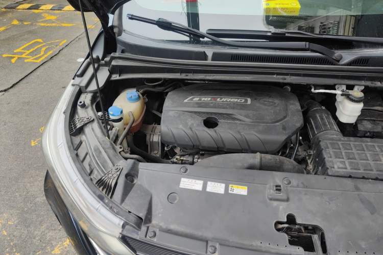 Used GAC Trumpchi M6 2019 270T DCT Prestige Edition (7-seater) China VI Engine Bay Right