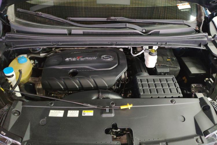 Used GAC Trumpchi M6 2019 270T DCT Luxury Edition (6-seater) China VI Engine Bay