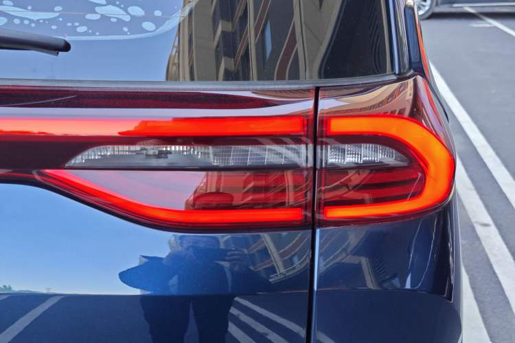 Used GAC Trumpchi M6 2019 270T DCT Luxury Edition (6-seater) China VI Exterior 11