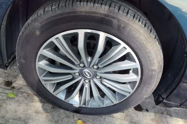 Used GAC Trumpchi M6 2019 270T DCT Luxury Edition (6-seater) China VI Exterior 2