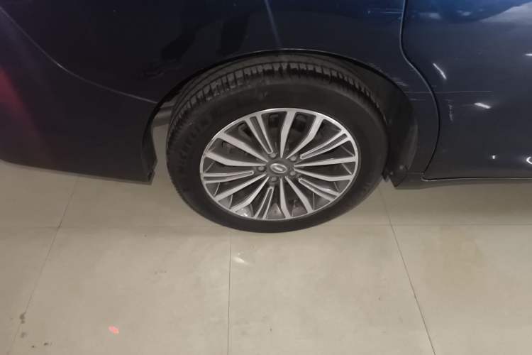 Used GAC Trumpchi M6 2019 270T DCT Prestige Edition (7-seater) China VI Exterior 5