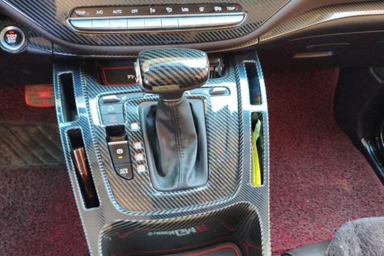 Used GAC Trumpchi M6 2019 270T DCT Luxury Edition (7-seater) China VI Gear Lever