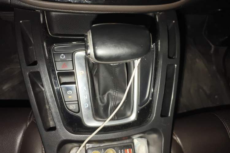Used GAC Trumpchi M6 2019 270T DCT Luxury Edition (7-seater) China VI Gear Lever