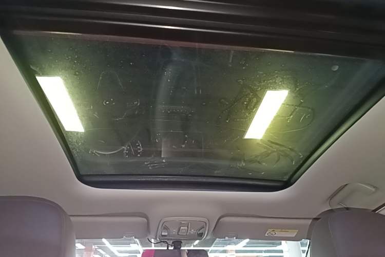 Used GAC Trumpchi M6 2019 270T DCT Luxury Edition (6-seater) China VI Headliner