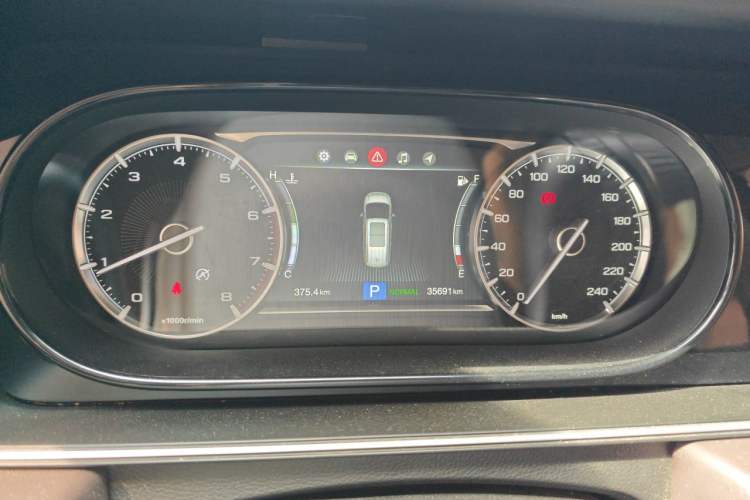Used GAC Trumpchi M6 2019 270T DCT Luxury Edition (7-seater) China VI Instrument Cluster