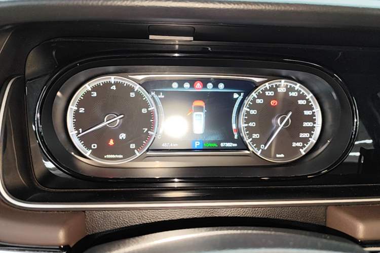 Used GAC Trumpchi M6 2019 270T DCT Luxury Edition (7-seater) China VI Instrument Cluster