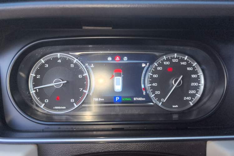 Used GAC Trumpchi M6 2019 270T DCT Elite Edition (7-seater) China VI Instrument Cluster