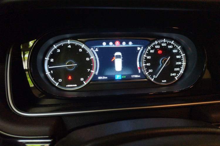 Used GAC Trumpchi M6 2019 270T DCT Luxury Edition (6-seater) China VI Instrument Cluster